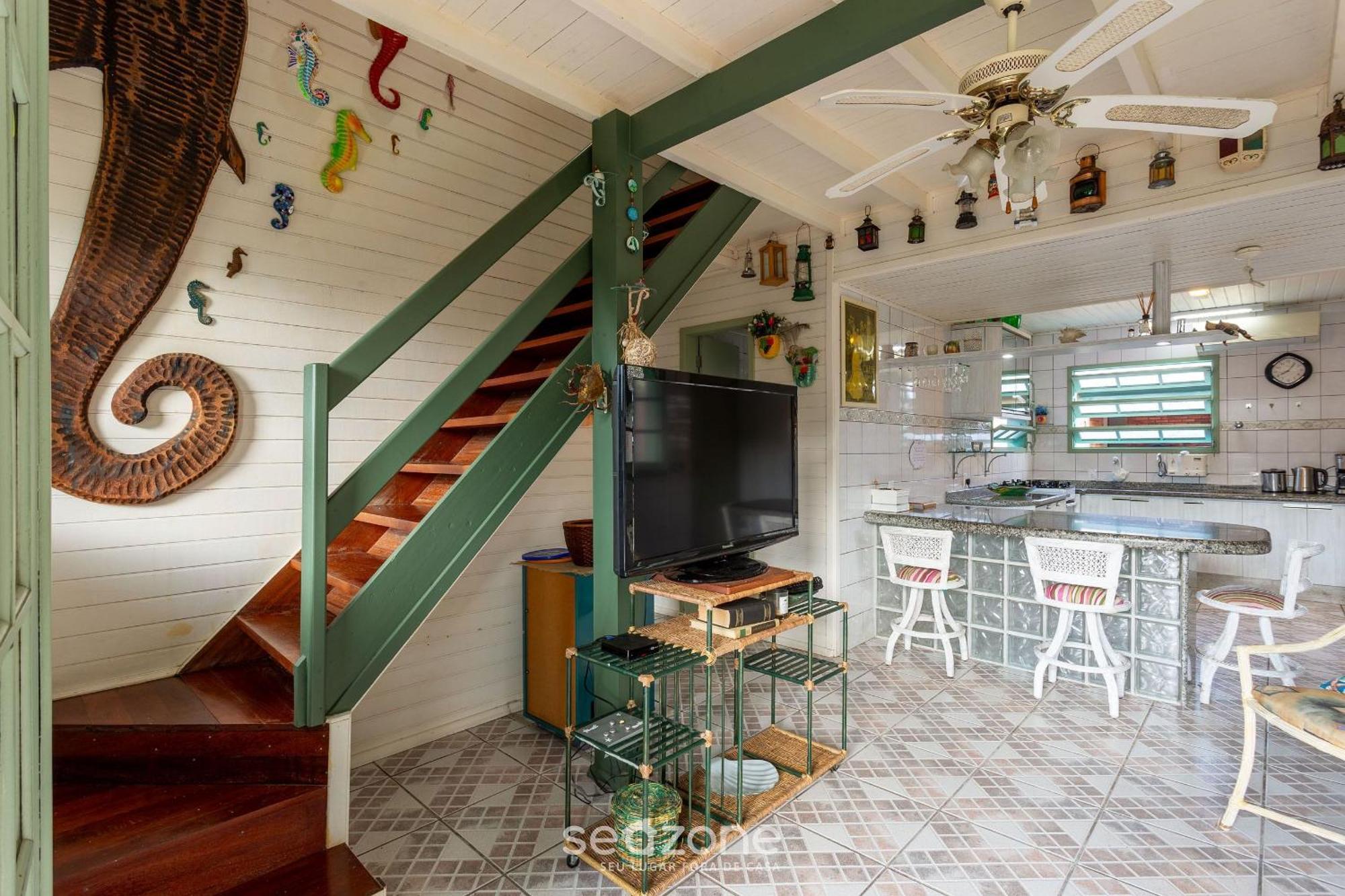 Sobrado Agradavel C/ Churrasq. 90m Do Mar Rdd657 Holiday home Florianopolis